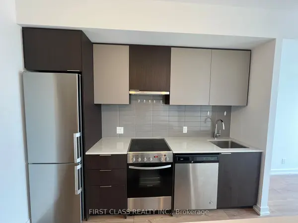 203 College ST #2405, Toronto C01, ON M5T 0C8