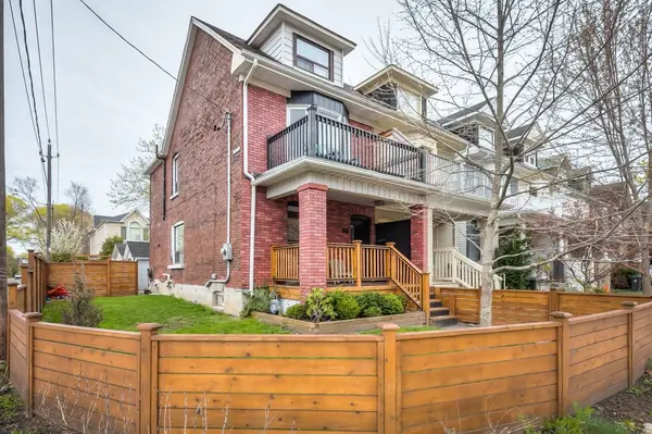 53 Muriel AVE, Toronto E03, ON M4J 2X8