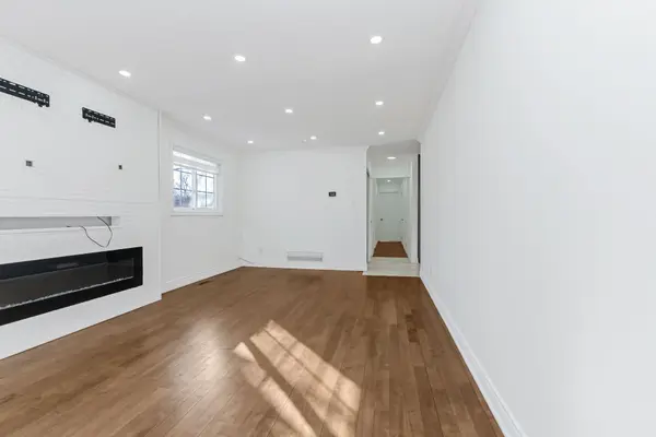 67 Talbot ST, Brampton, ON L6X 2P4