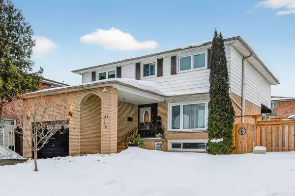 31 Maynard ST, Hamilton, ON L9B 1R9