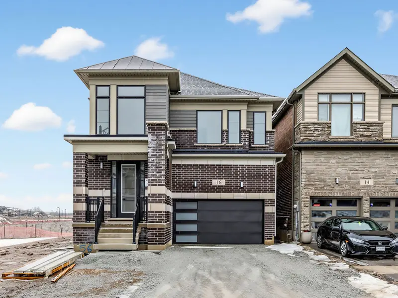 16 Player DR, Erin, ON N0B 1T0