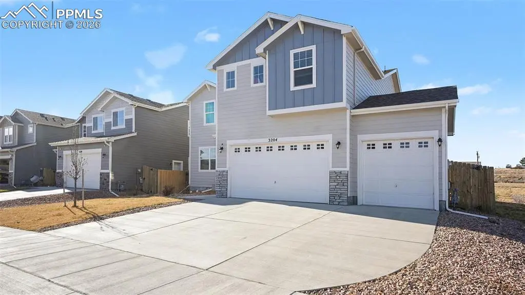 3204 Loot DR, Colorado Springs, CO 80939