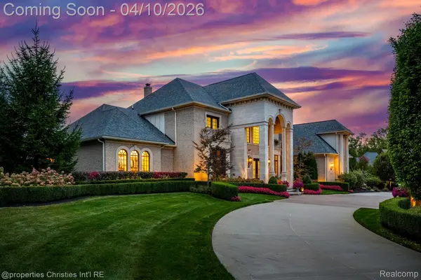 48923 Veneto DR, Novi, MI 48167