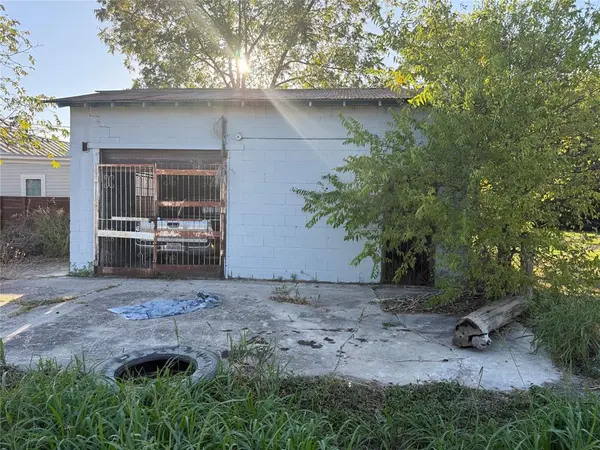 1619 S Presa Street, San Antonio, TX 78210