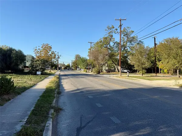 1619 S Presa Street, San Antonio, TX 78210