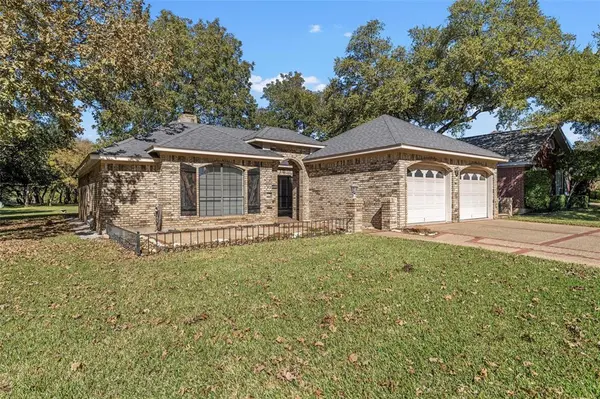 3601 Willow Bend Circle, Waco, TX 76708
