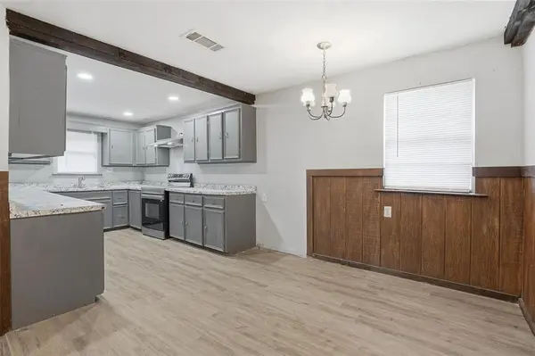 1412 Chase Avenue, Cleburne, TX 76031