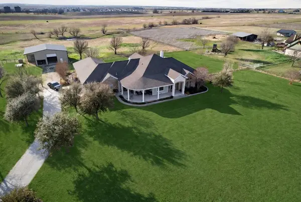 2279 Big Sky Trail, Ponder, TX 76259