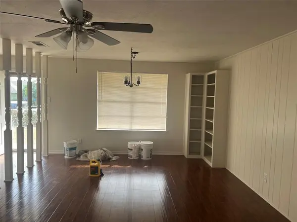 533 Arbor Lane, Lancaster, TX 75134