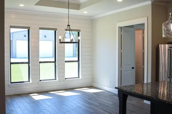 1016 Forest Glen Road, Weatherford, TX 76087