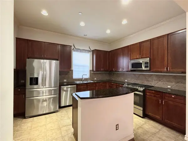 15727 Seabolt Place, Addison, TX 75001