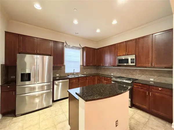 15727 Seabolt Place, Addison, TX 75001