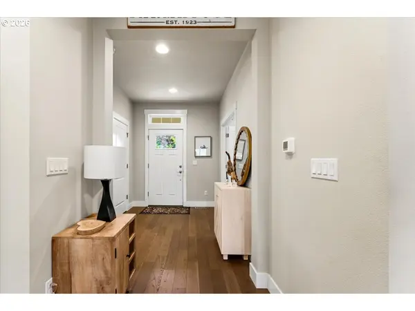 5447 SE KING RD, Milwaukie, OR 97222