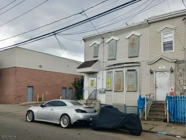 648 S 11Th St, Newark City, NJ 07103