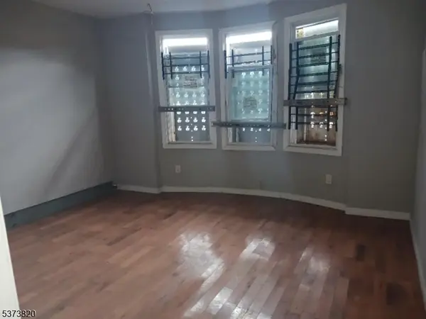 648 S 11Th St, Newark City, NJ 07103