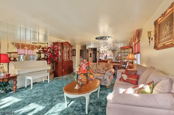 32 Ruby St, Springfield Twp., NJ 07081