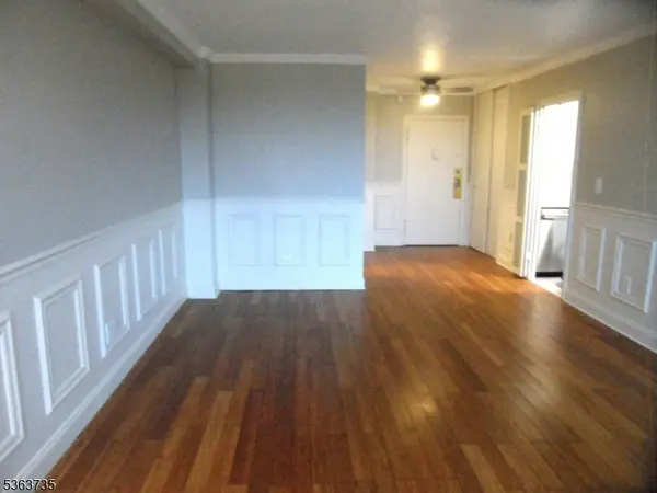 276 Prospect St #8 D, East Orange City, NJ 07017