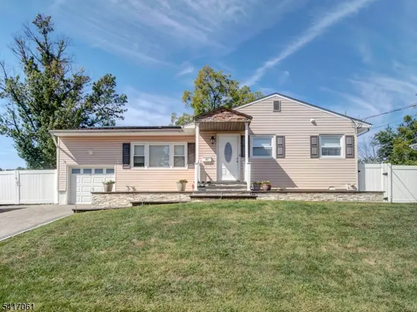 17 Thelma Ct, Woodbridge Twp., NJ 07067