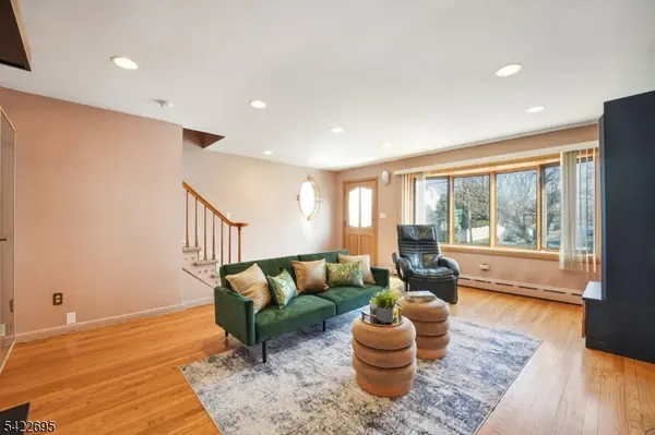 151 Arlington Blvd, North Arlington Boro, NJ 07031