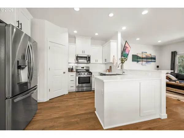 12648 SE 172ND AVE, Happy Valley, OR 97086