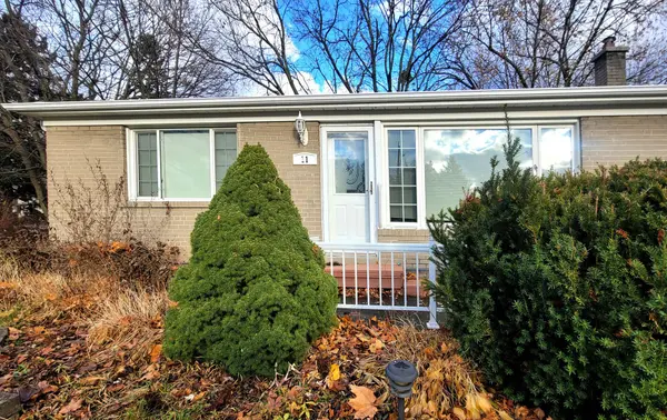 11 Hiley AVE, Ajax, ON L1S 6H3