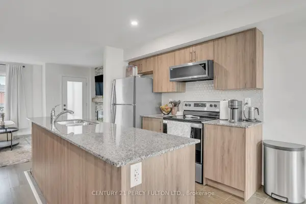 89 Fairlane AVE, Barrie, ON L9L 0M9