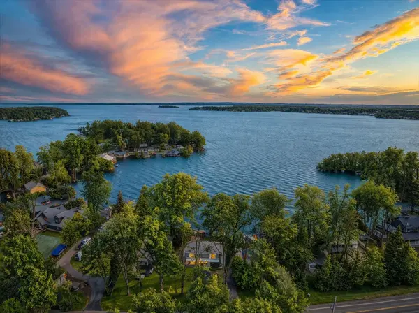 4350 Plum Point RD, Ramara, ON L3V 6H7