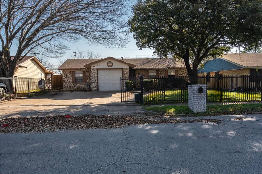 12416 Spring Branch Drive, Balch Springs, TX 75180