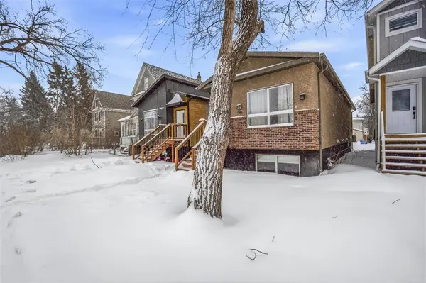 504 Beresford AVE, Winnipeg, MB R3L 1J5