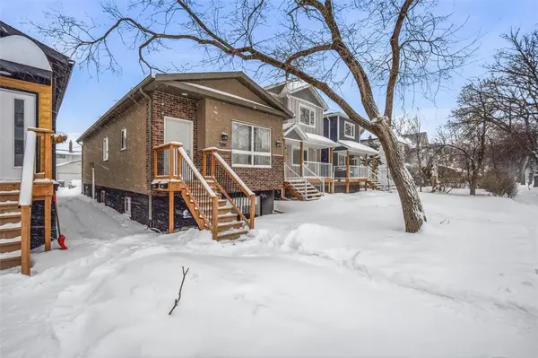 504 Beresford AVE, Winnipeg, MB R3L 1J5