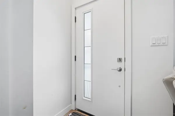 506 Beresford AVE, Winnipeg, MB R3L 1J5