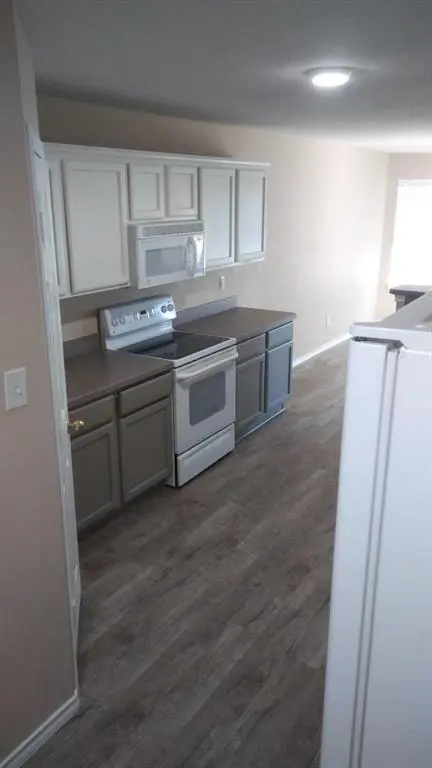 306 Packer Drive, Fate, TX 75189