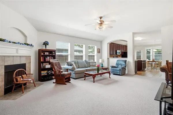 1904 Fairmount Park Drive, Denton, TX 76210