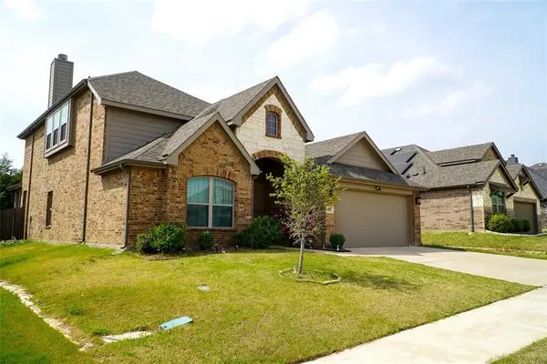 428 Molly Lane, Keene, TX 76059
