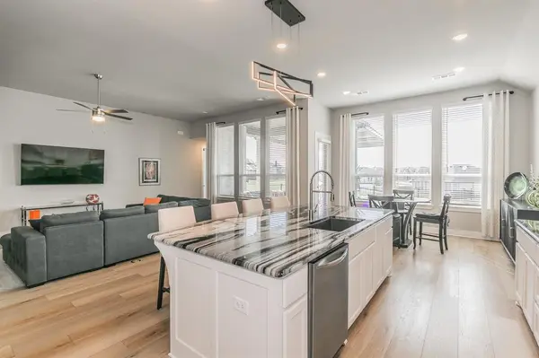 2214 Desmond Drive, Forney, TX 75126