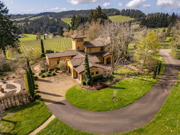 17001 NE FAIRVIEW DR, Dundee, OR 97115