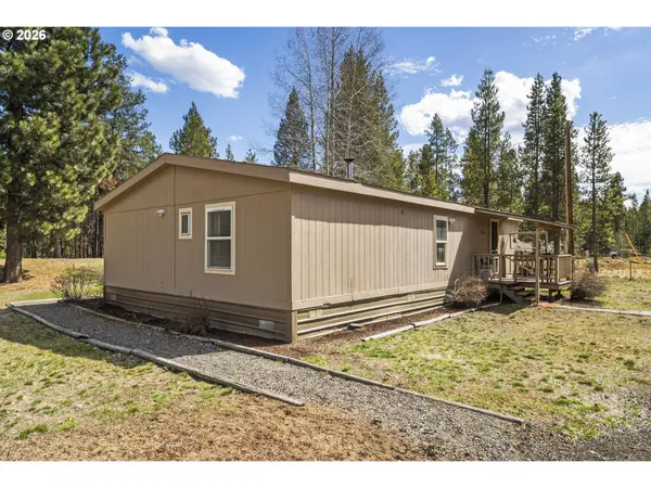 56005 BROWNING DR, Bend, OR 97707
