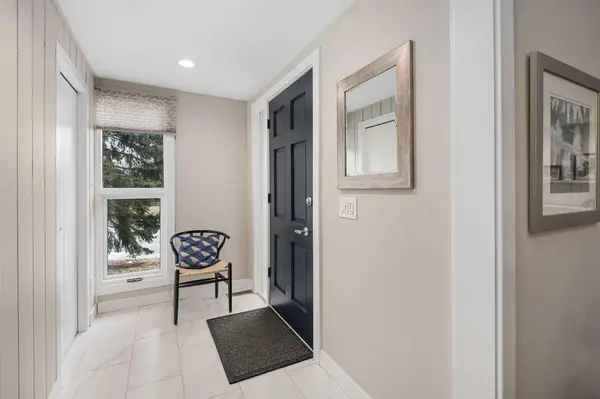 5689 Brenner CRES NW, Calgary, AB T2L 1Z3