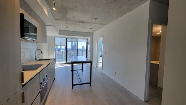 47 Mutual ST #2108, Toronto C08, ON M5B 0C6