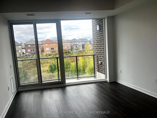 385 Arctic Red DR #316, Oshawa, ON L1L 0H8