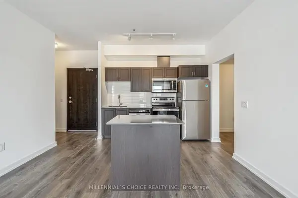 430 Essa RD #422, Barrie, ON L9J 0M1