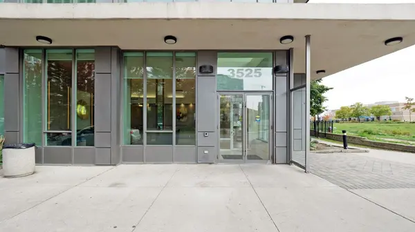 3525 Kariya DR #2609, Mississauga, ON L5B 0C2