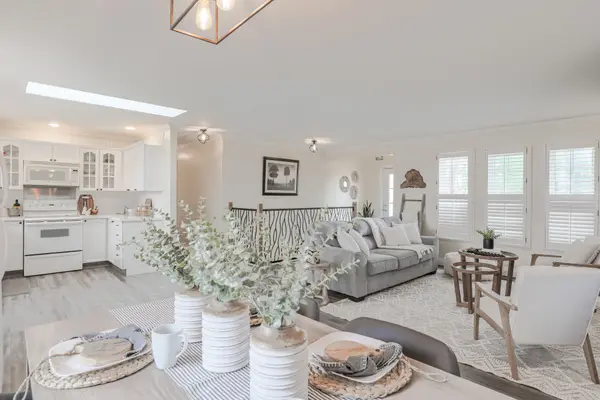 30 O'Reilly LN, Kawartha Lakes, ON K0M 2C0