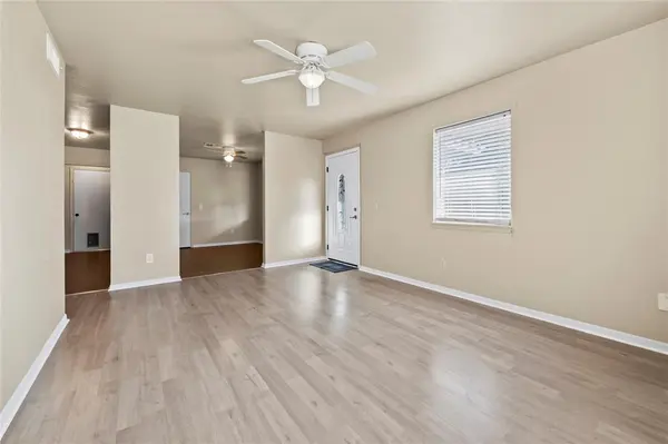 1811 N Mcdonald Avenue, Decatur, TX 76234