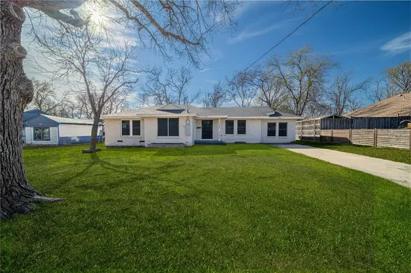 2417 Fonville Drive, Dallas, TX 75227