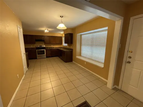 608 Coolwood Lane, Mesquite, TX 75149