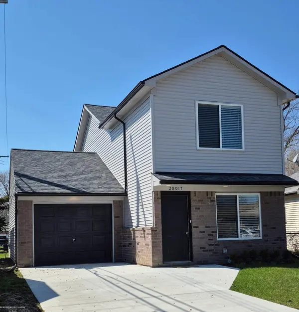 28017 Ginley ST, Roseville, MI 48066