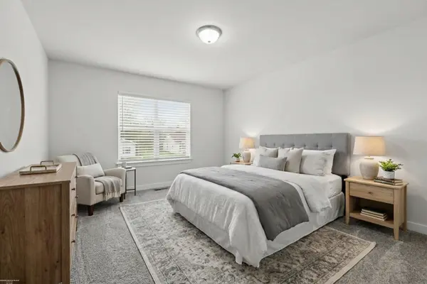 28017 Ginley ST, Roseville, MI 48066