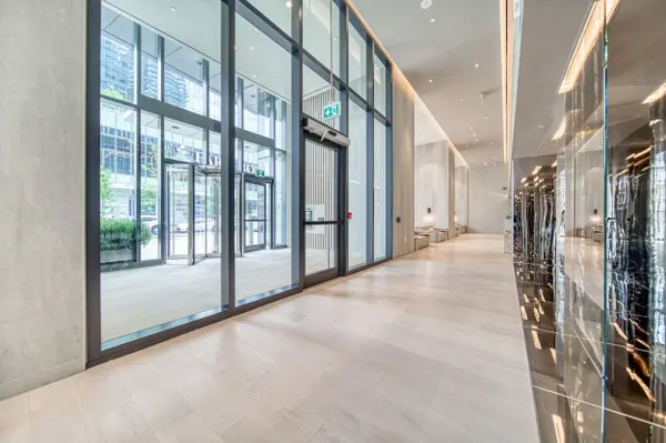 138 Downes ST #6807, Toronto C08, ON M5E 0E4