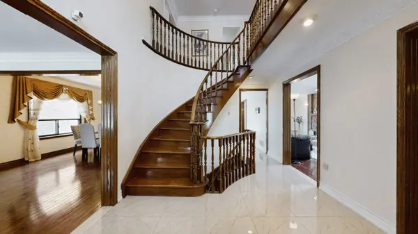 24 Bellbrook RD, Toronto E05, ON M1S 1J9